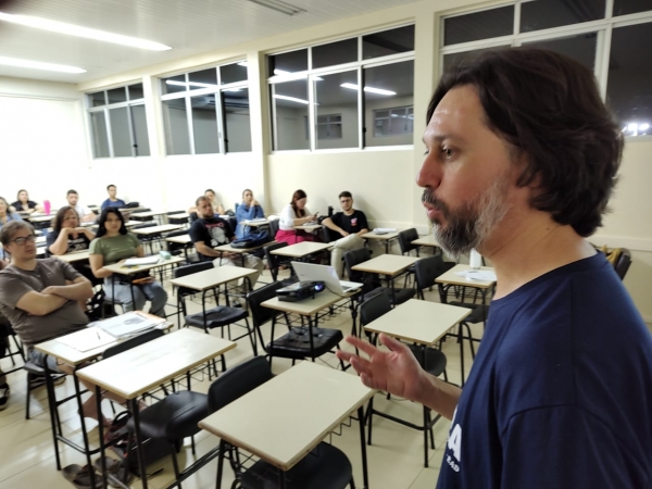 Aquece Universitário da Ulbra arrecada chocolates para doação 