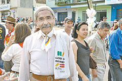 ATC barra Olívio Dutra e esquenta a campanha