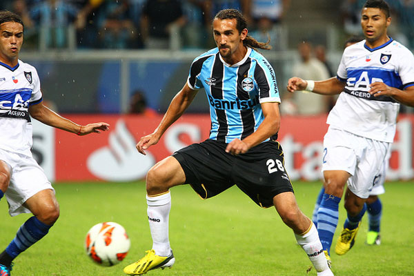 Huachipato bate o Grêmio na Arena pela Copa Libertadores