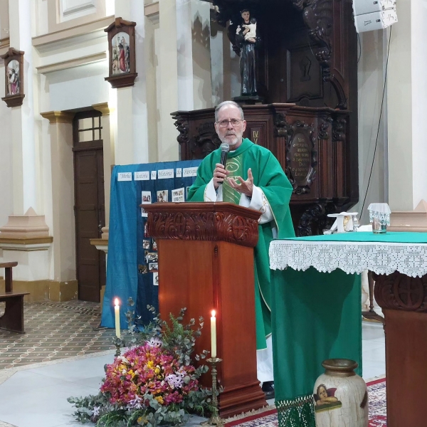 Paróquia Santo Antônio promove almoço domingo