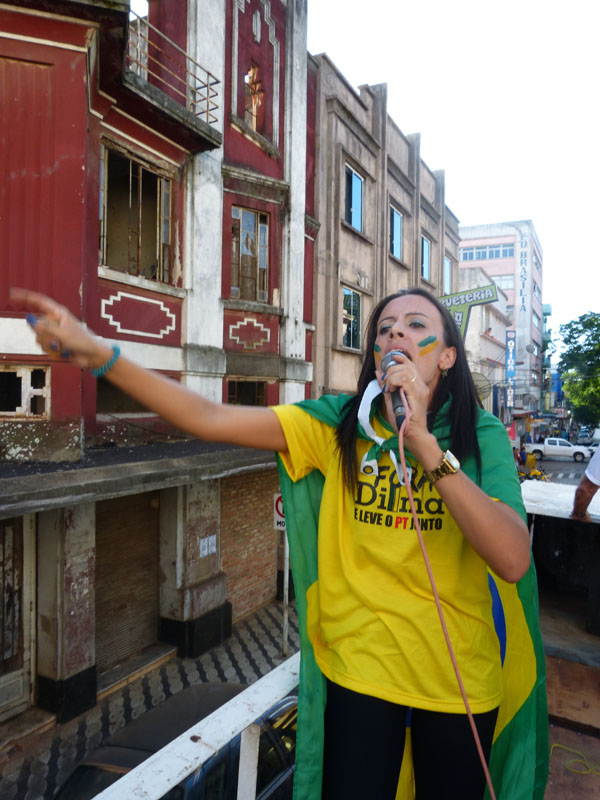 Protesto anti-Dilma no domingo será a pé