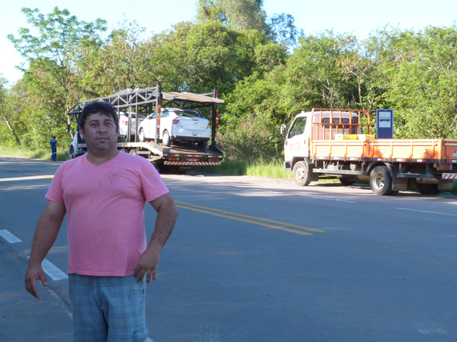 Caminhoneiros desistem dos bloqueios desta terça-feira na BR 153