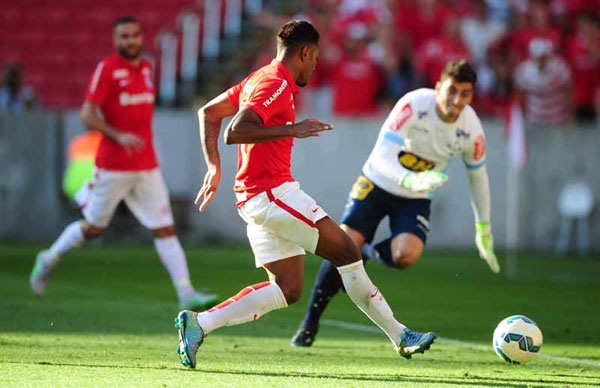 Inter vence, mas vaga na Libertadores é do São Paulo