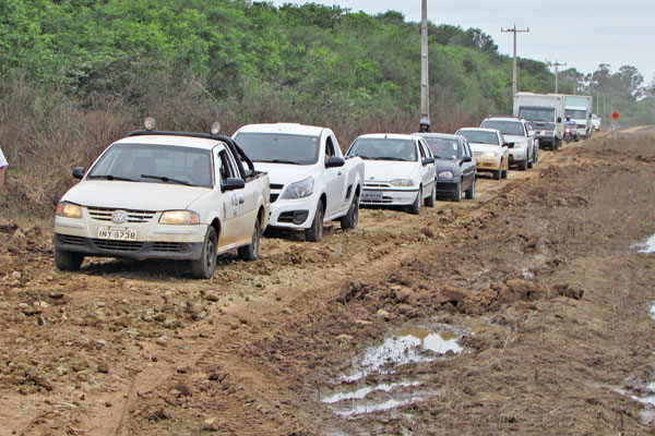 Neiron ganha cidade com desvio