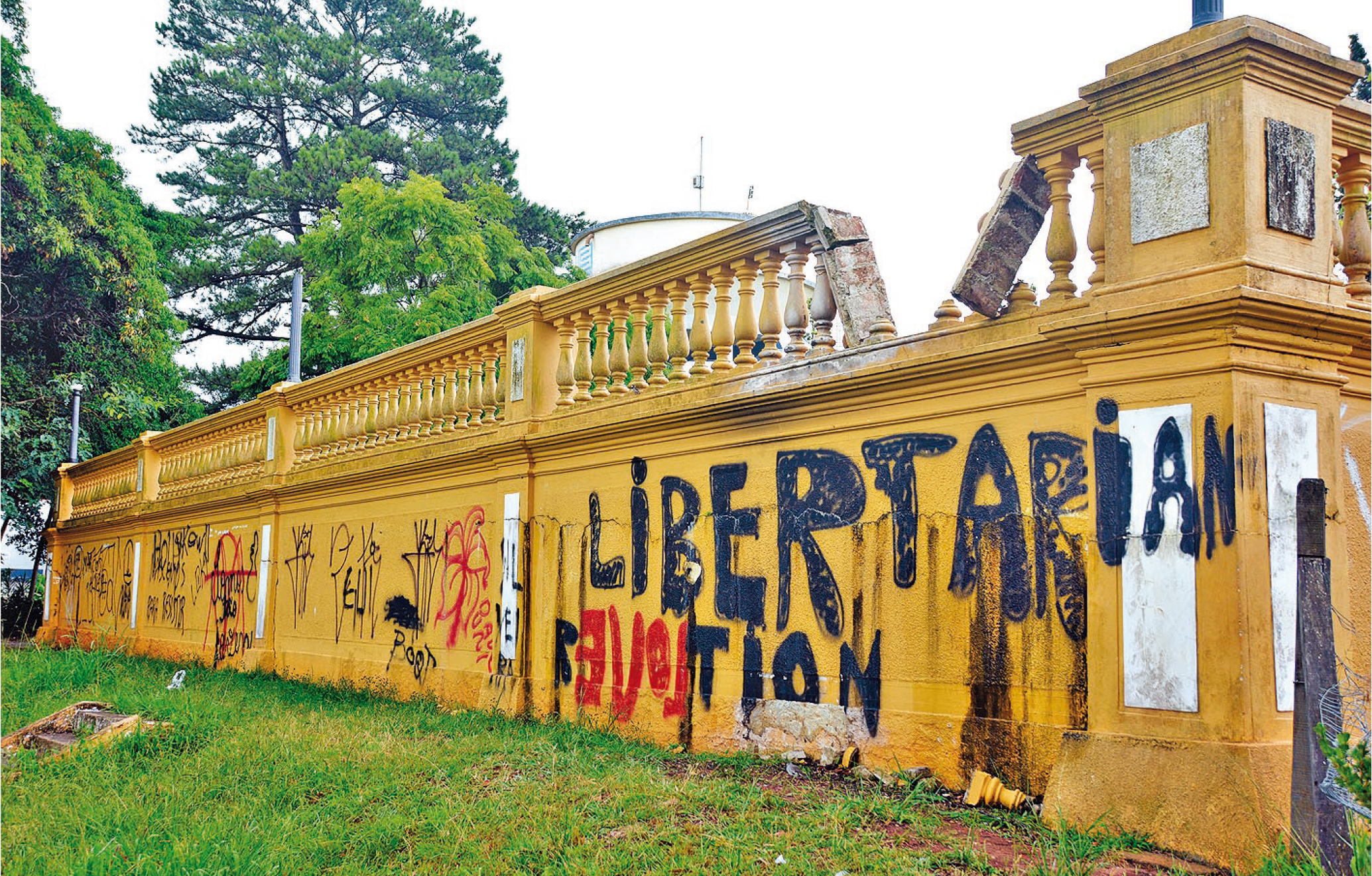 Indignação com vandalismo voltou