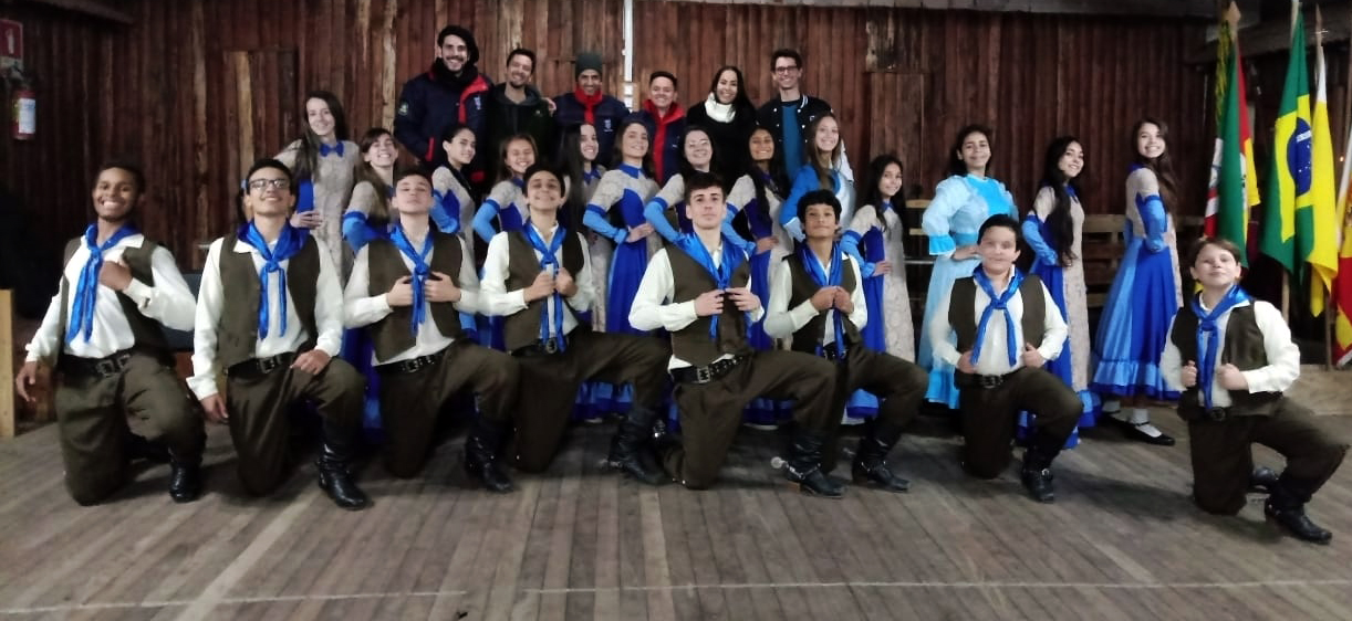 CTG Lanceiros do Sul agora tem grupo de dança