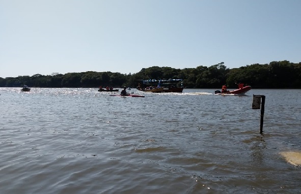 Pressão da Marinha tirou maioria dos barcos da procissão de Navegantes