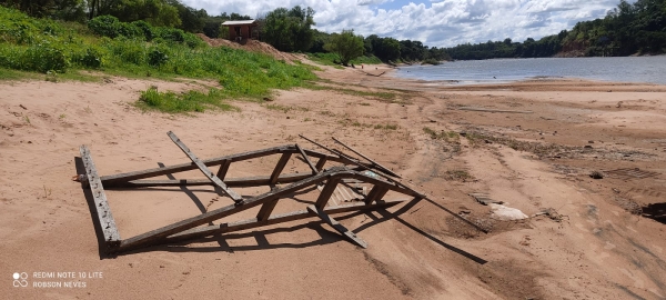 Praia Nova é o retrato do abandono pela Prefeitura 