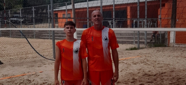 Jorge e Miguel são campeões no vôlei de praia em Lavras do Sul