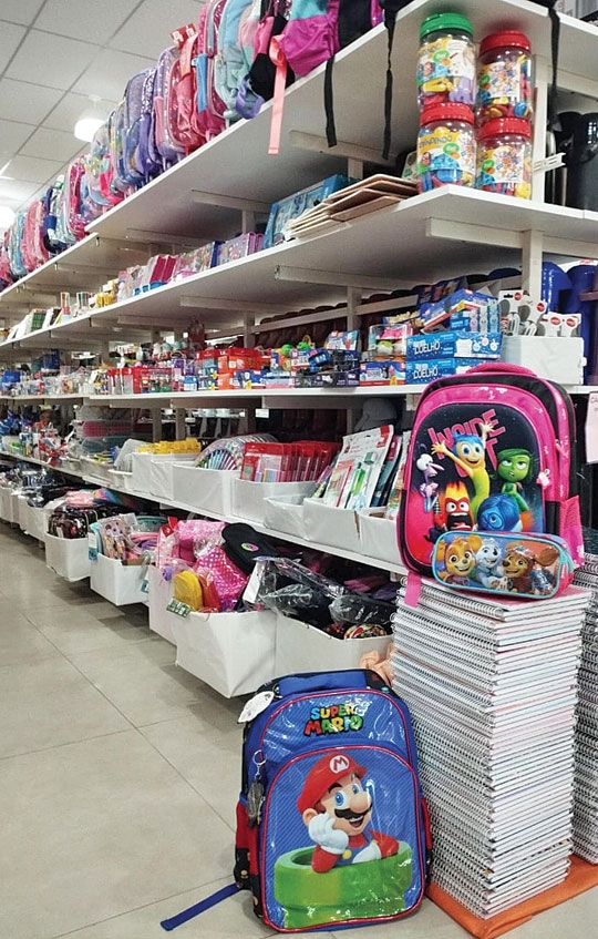 Material escolar de qualidade no Lojão Utilar