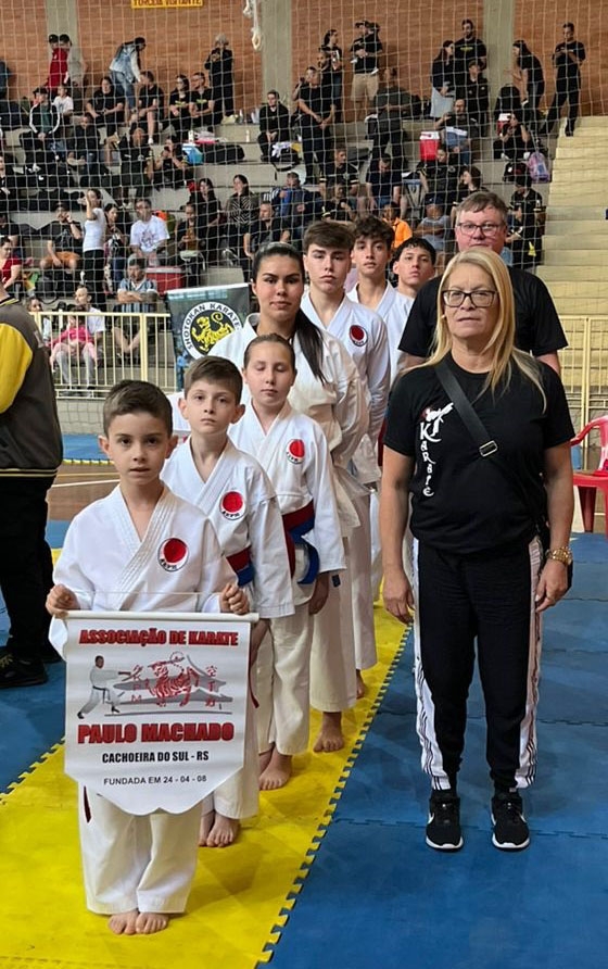 AKPM conquista medalhas no Campeonato Gaúcho de Caratê