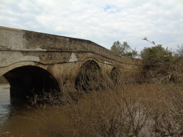 Ponte Pedra seguiu em pé no Botucaraí